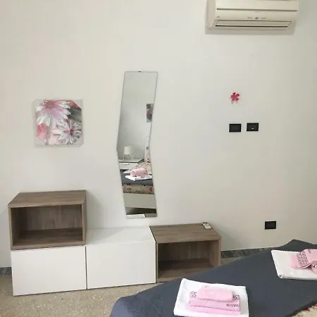 דירה Marconi House רומא